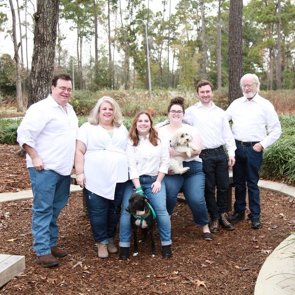 Meet your Posher, Ramona - Picture 3 of 3